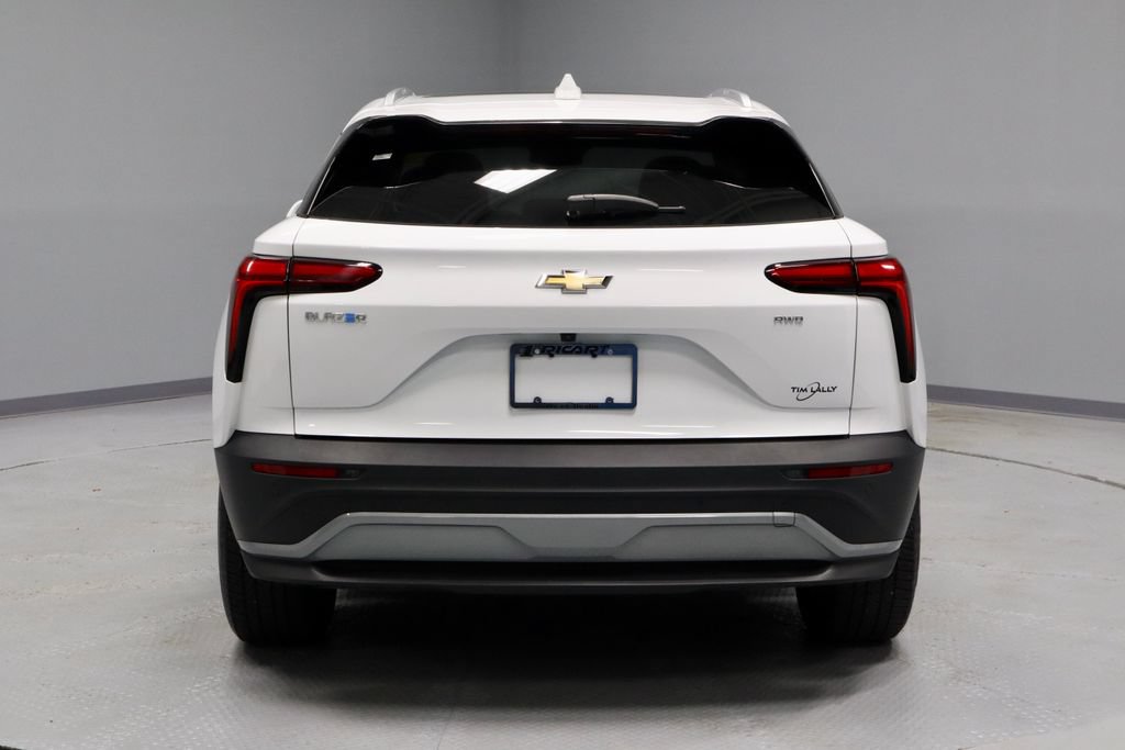 Used 2024 Chevrolet Blazer EV LT AWD/4WD image 11