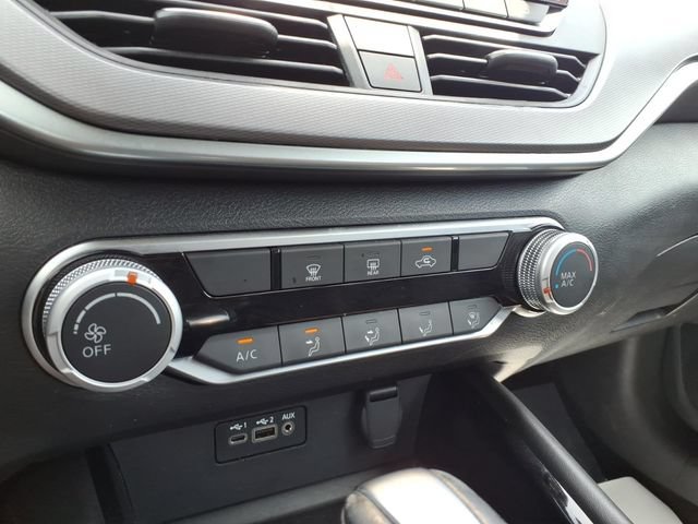 Used 2024 Nissan Altima 2.5 SR FWD image 20