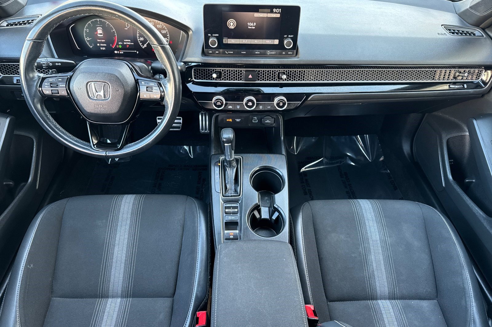 Used 2023 Honda Civic Sport image 16