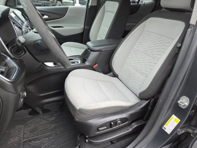 Used 2021 Chevrolet Equinox LS w/ LS Convenience Package FWD image 29