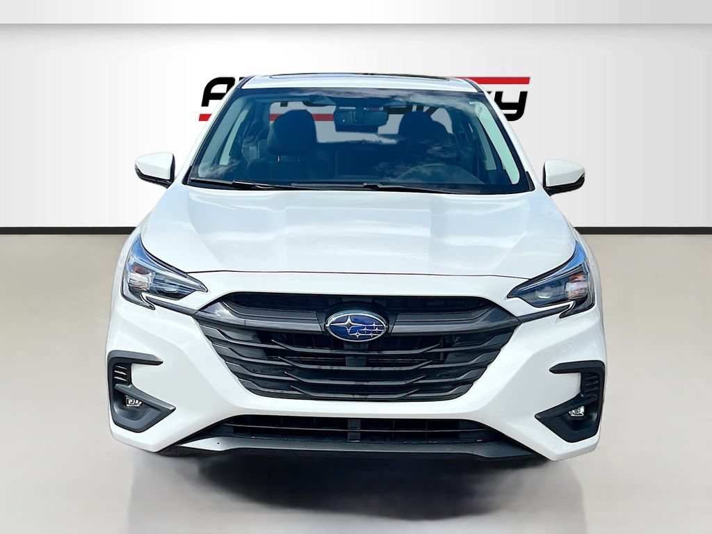 Used 2025 Subaru Legacy Limited AWD/4WD image 2