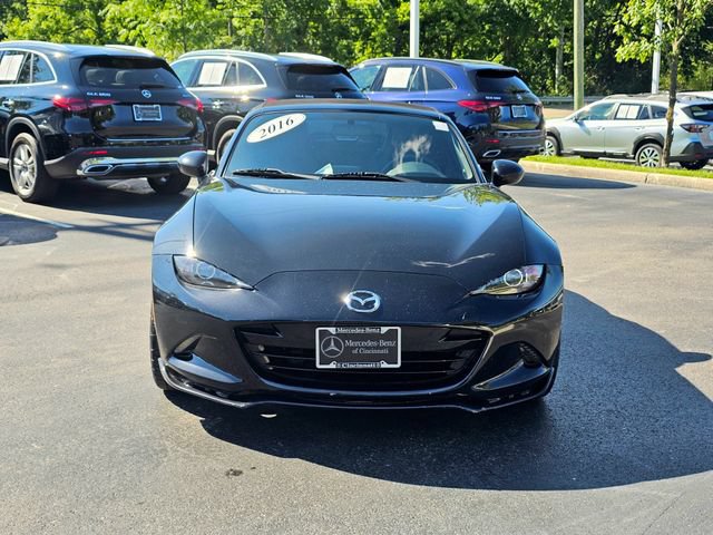 Used 2016 MAZDA MX-5 Miata Club RWD image 2