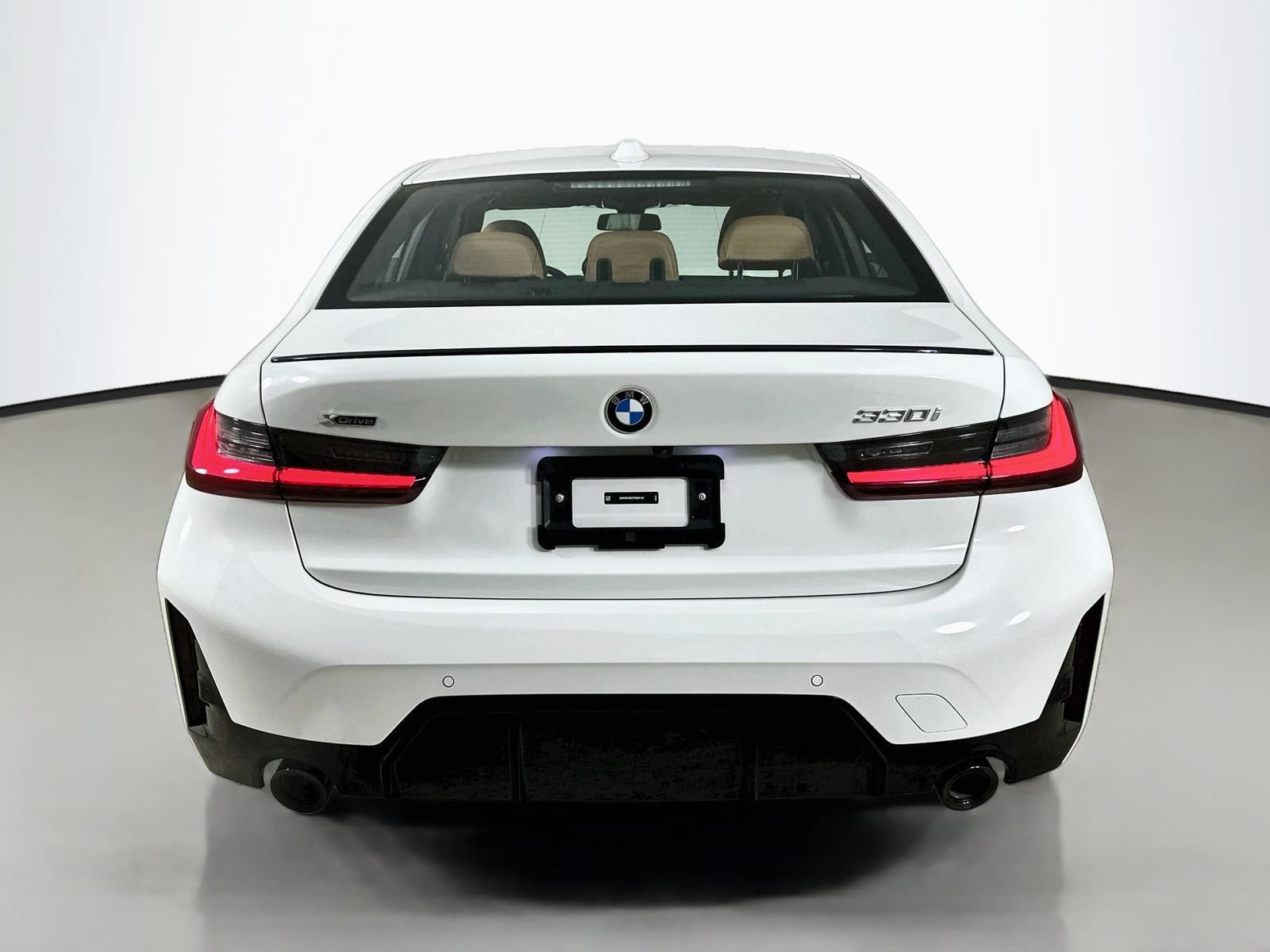 New 2026 BMW 330i xDrive Sedan w/ M Sport Package AWD/4WD image 6