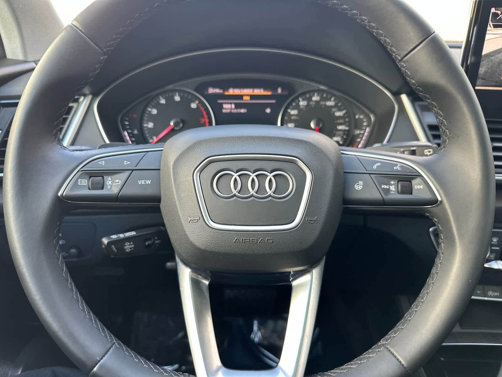 Used 2023 Audi Q5 2.0T Premium w/ Convenience Package AWD/4WD image 23