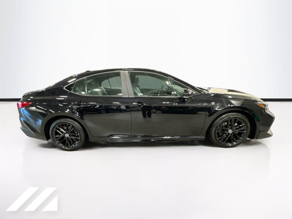 Used 2025 Toyota Camry SE w/ Multimedia Upgrade Package FWD image 4