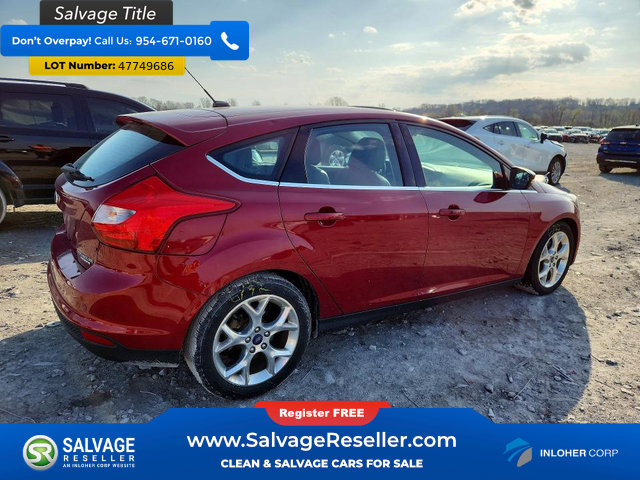 Used 2014 Ford Focus Titanium FWD image 4