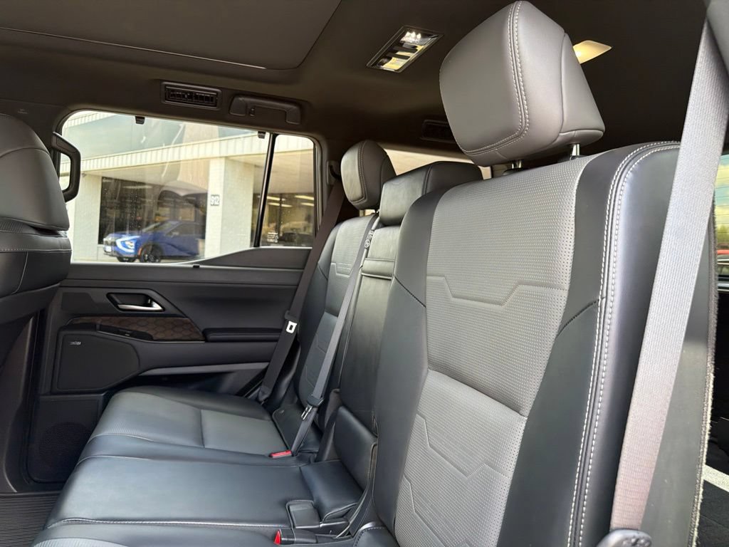 Used 2025 Lexus GX 550 AWD/4WD image 39