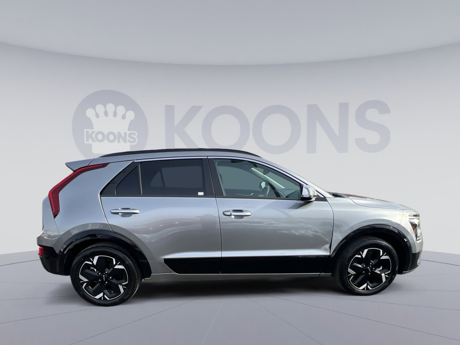 Used 2023 Kia Niro Wind w/ Wind Preserve Package image 8