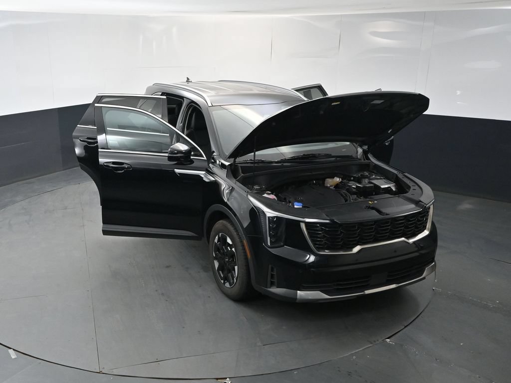 Certified 2024 Kia Sorento S AWD/4WD image 17