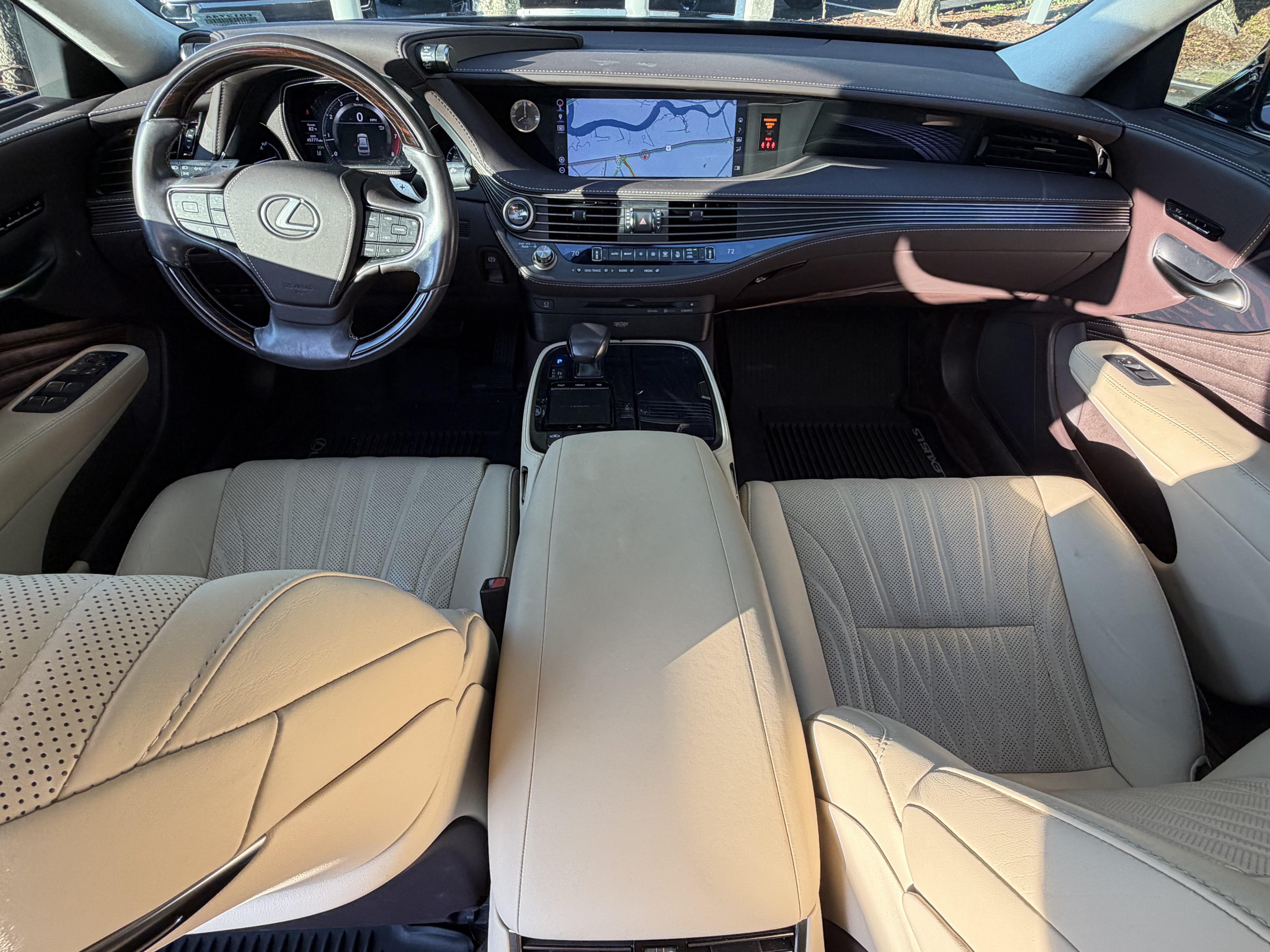 Used 2019 Lexus LS 500 w/ Interior Upgrade Package RWD image 35