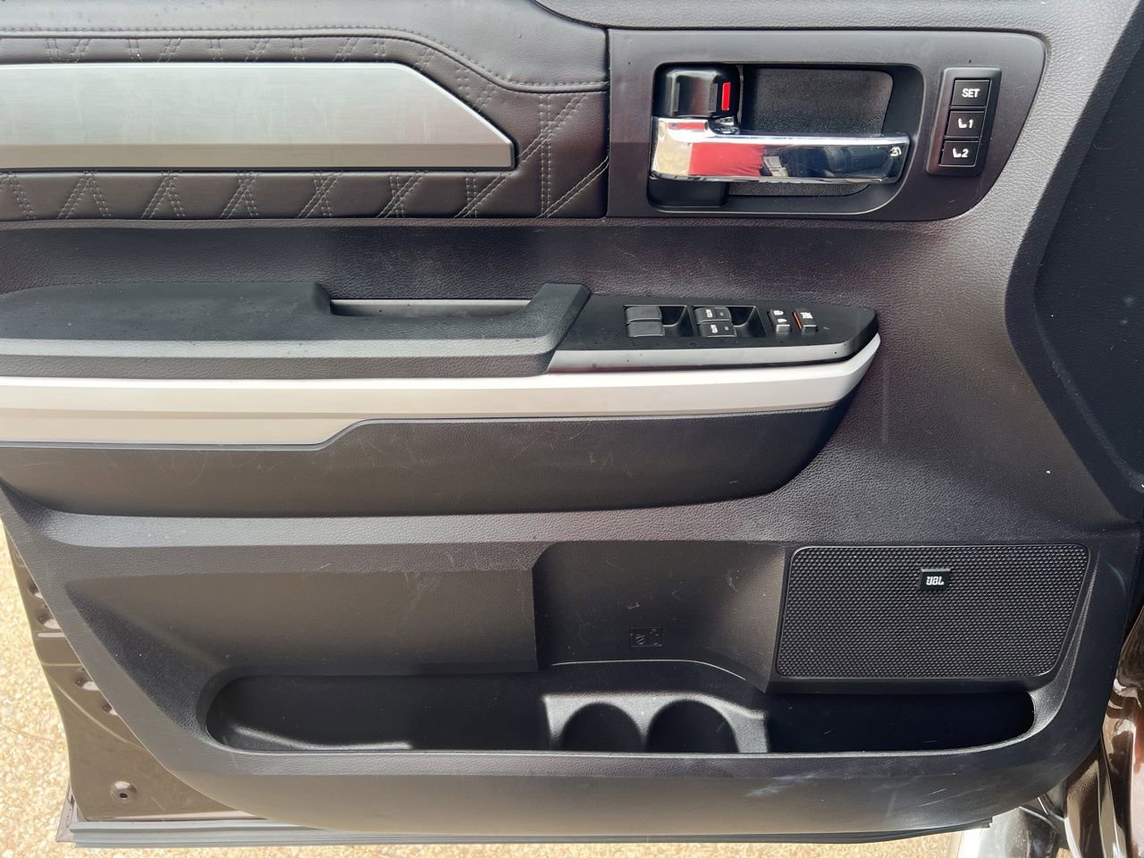 Used 2020 Toyota Tundra Platinum RWD image 9