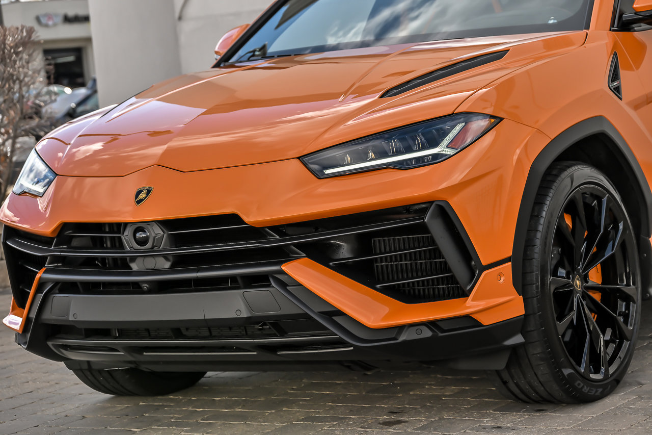 Used 2024 Lamborghini Urus S image 10