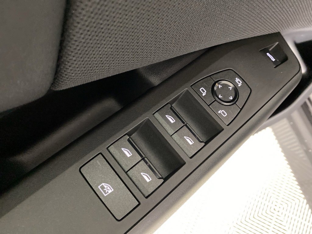 Used 2025 BMW X3 xDrive30i w/ Premium Package image 7