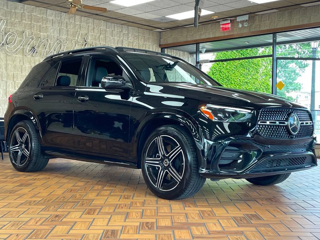Used 2024 Mercedes-Benz GLE 450e 4MATIC image 8