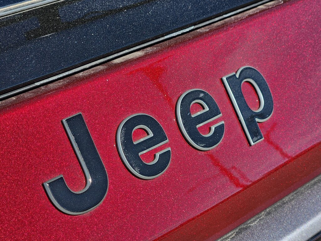 New 2026 Jeep Grand Wagoneer Limited w/ Premium Group II AWD/4WD image 12