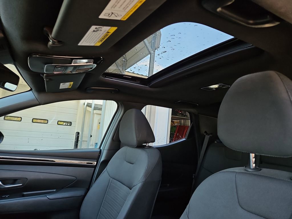 Used 2022 Hyundai Santa Cruz SEL Premium image 22