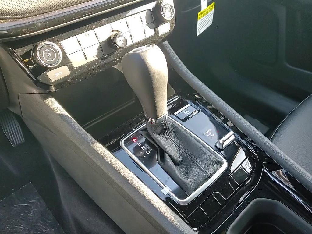 New 2026 Jeep Compass Latitude image 17