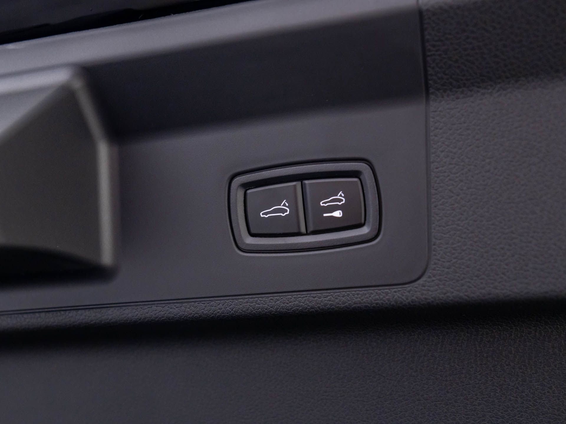 New 2026 Porsche Panamera 4 image 36