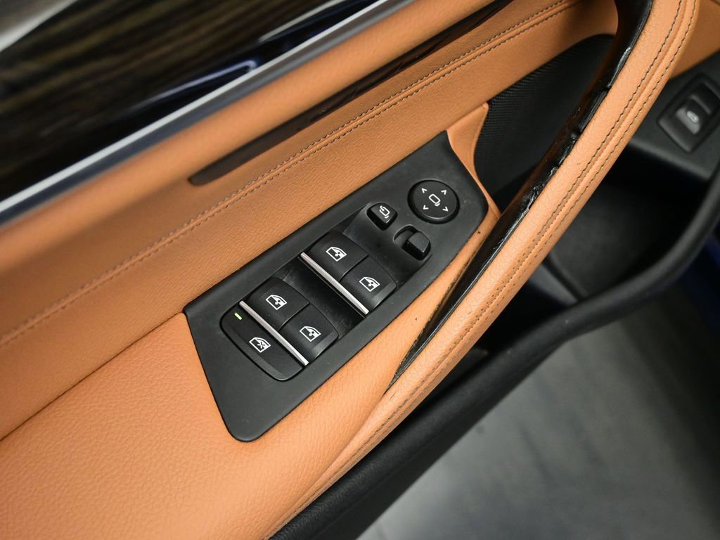 Used 2018 BMW 540i image 55