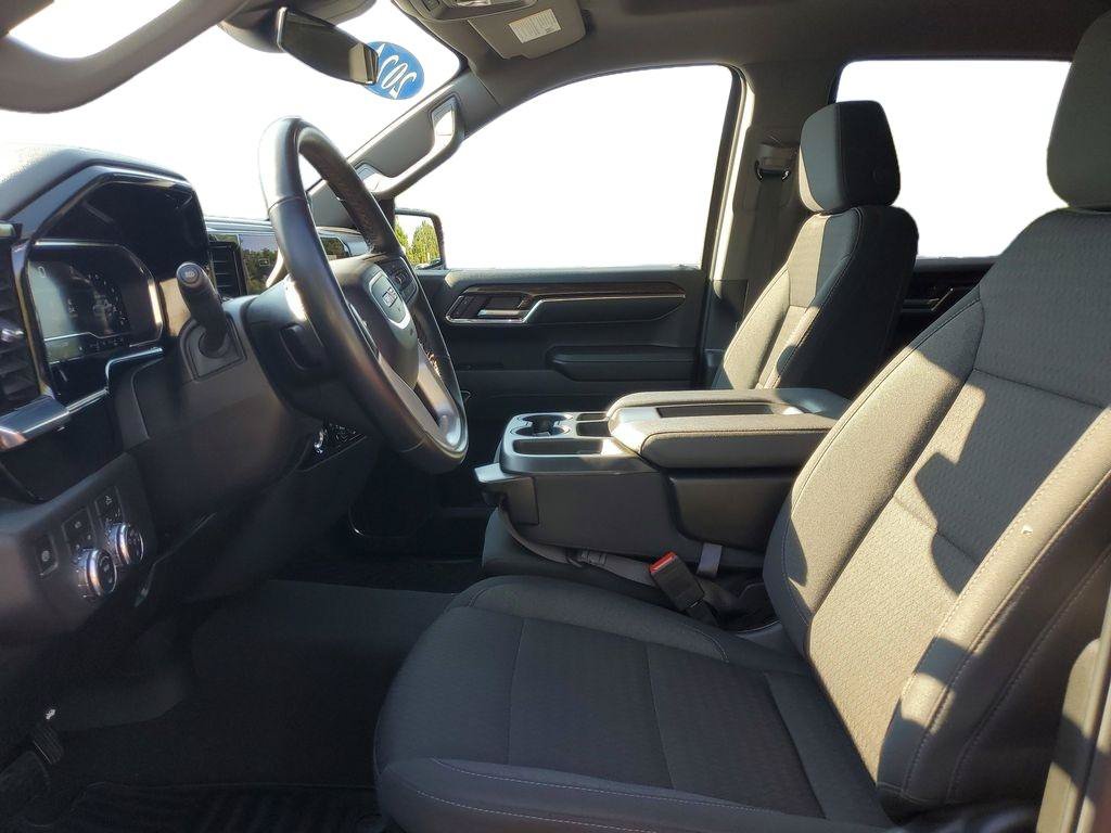 Used 2024 GMC Sierra 1500 Elevation AWD/4WD image 10