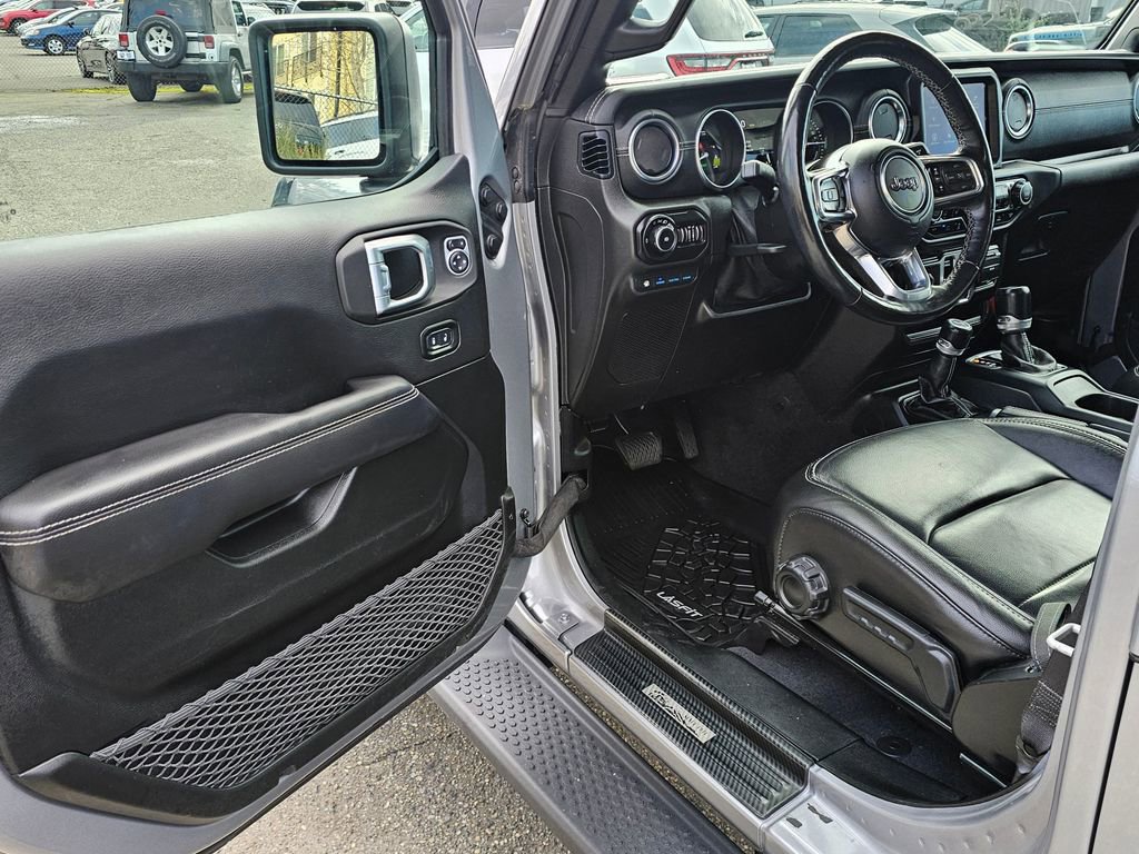 Used 2021 Jeep Wrangler Unlimited Sahara w/ Cold Weather Group image 18