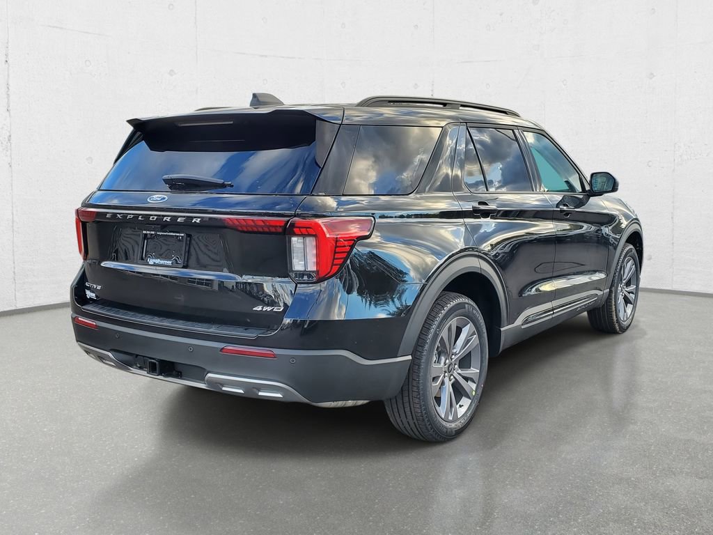 New 2026 Ford Explorer Active w/ Active Comfort Package image 7