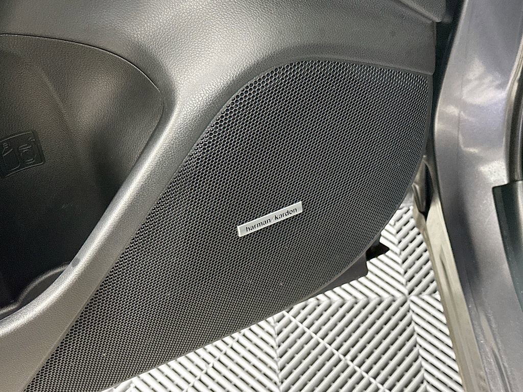 Certified 2023 Subaru Forester Limited image 25