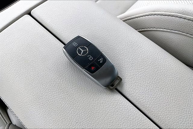 Used 2025 Mercedes-Benz GLE 350 4MATIC image 38