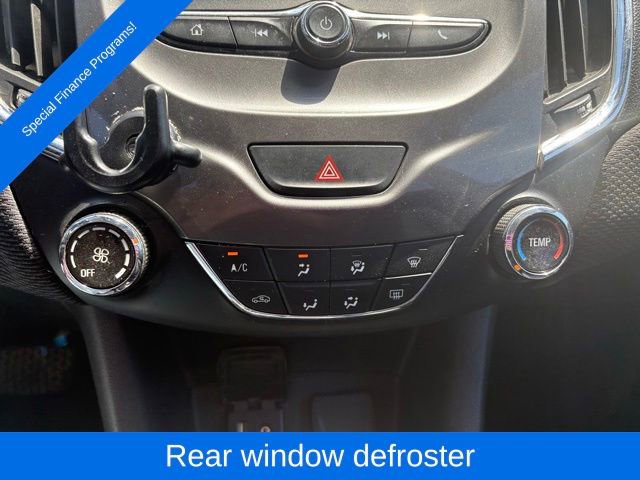 Used 2017 Chevrolet Cruze LT FWD image 18