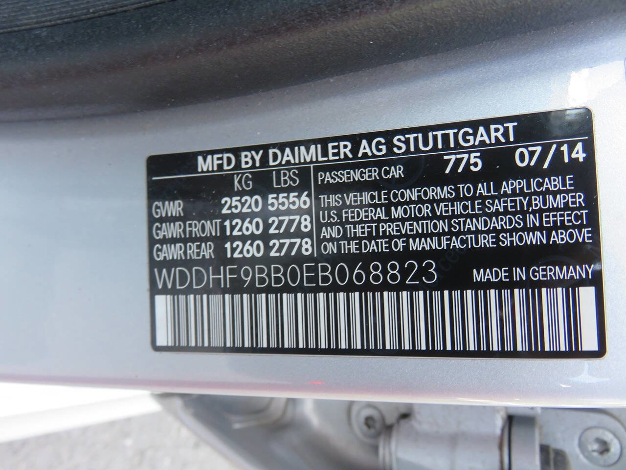 Used 2014 Mercedes-Benz E 550 4MATIC Sedan image 40