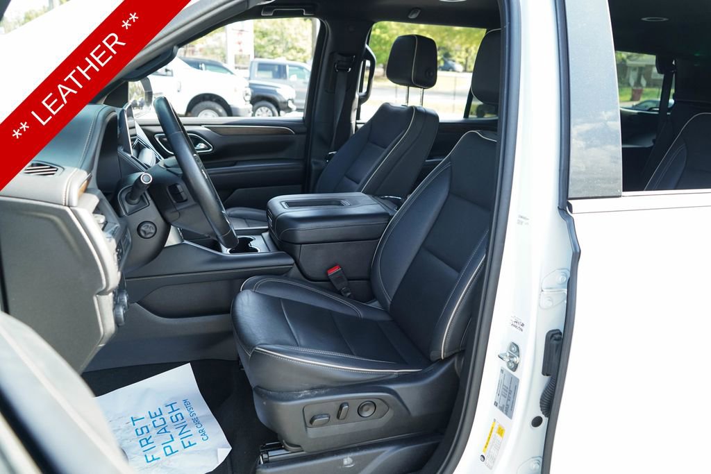 Used 2023 Chevrolet Tahoe Premier AWD/4WD image 7
