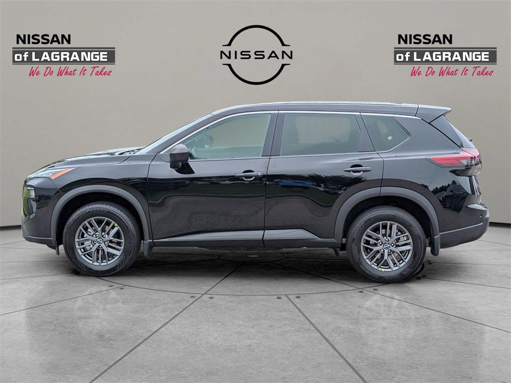 New 2026 Nissan Rogue S image 8