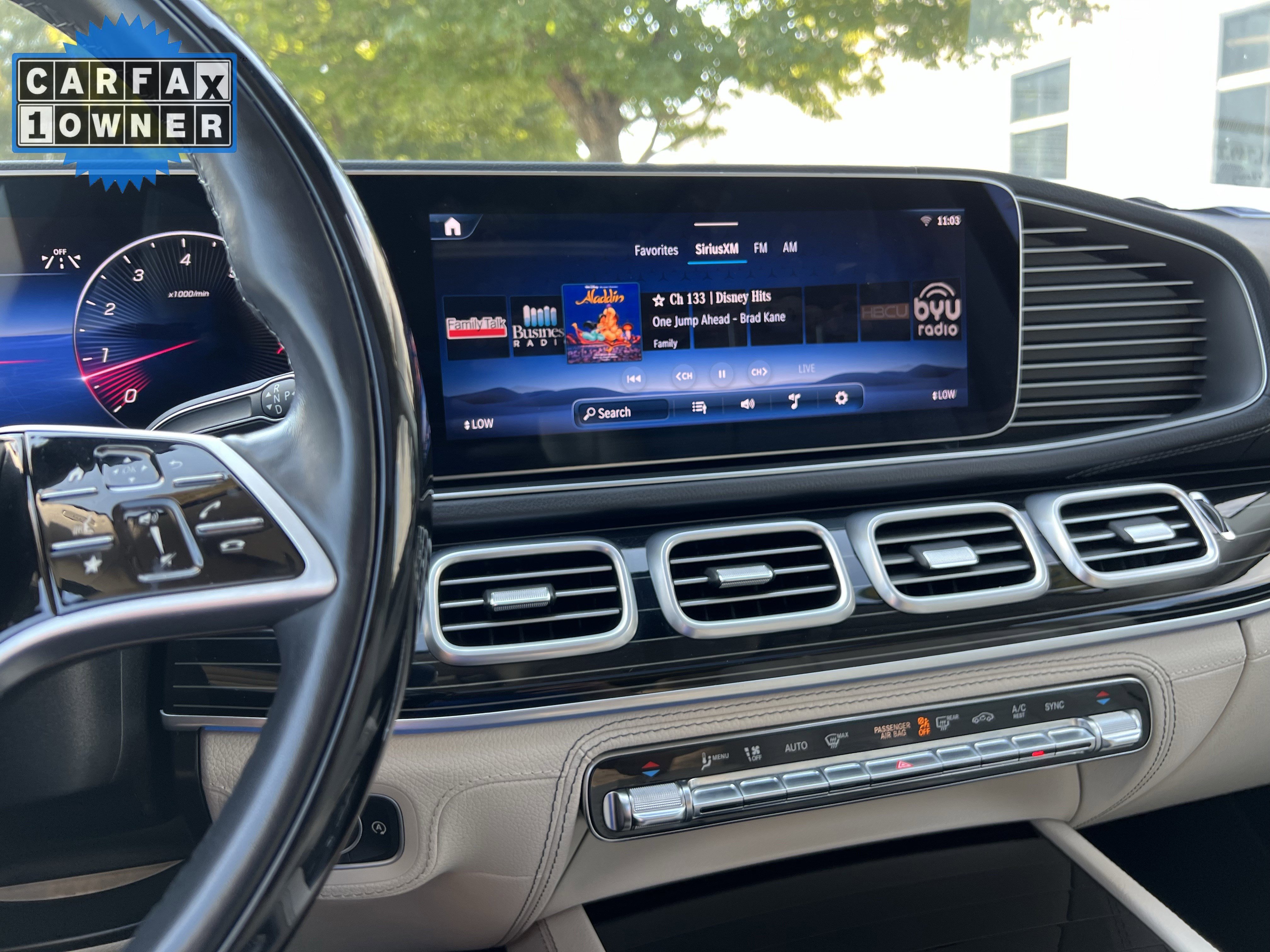 Certified 2024 Mercedes-Benz GLE 450 4MATIC image 31