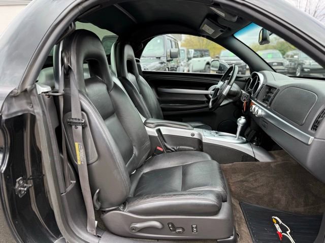 Used 2003 Chevrolet SSR w/ Preferred Equipment Group RWD image 10