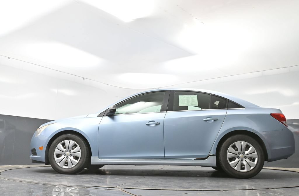 Used 2012 Chevrolet Cruze LS FWD image 49