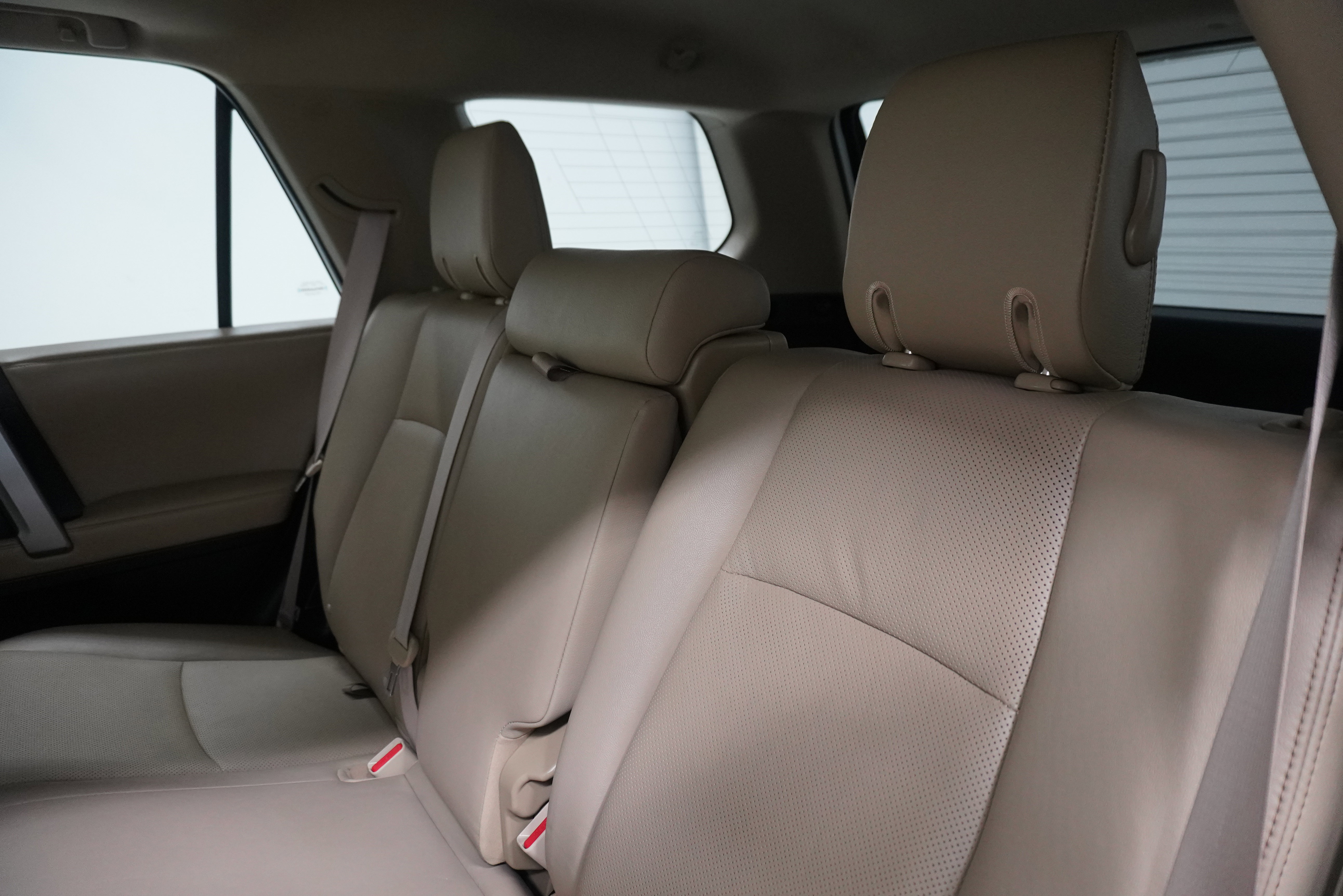 Used 2019 Toyota 4Runner Limited AWD/4WD image 13