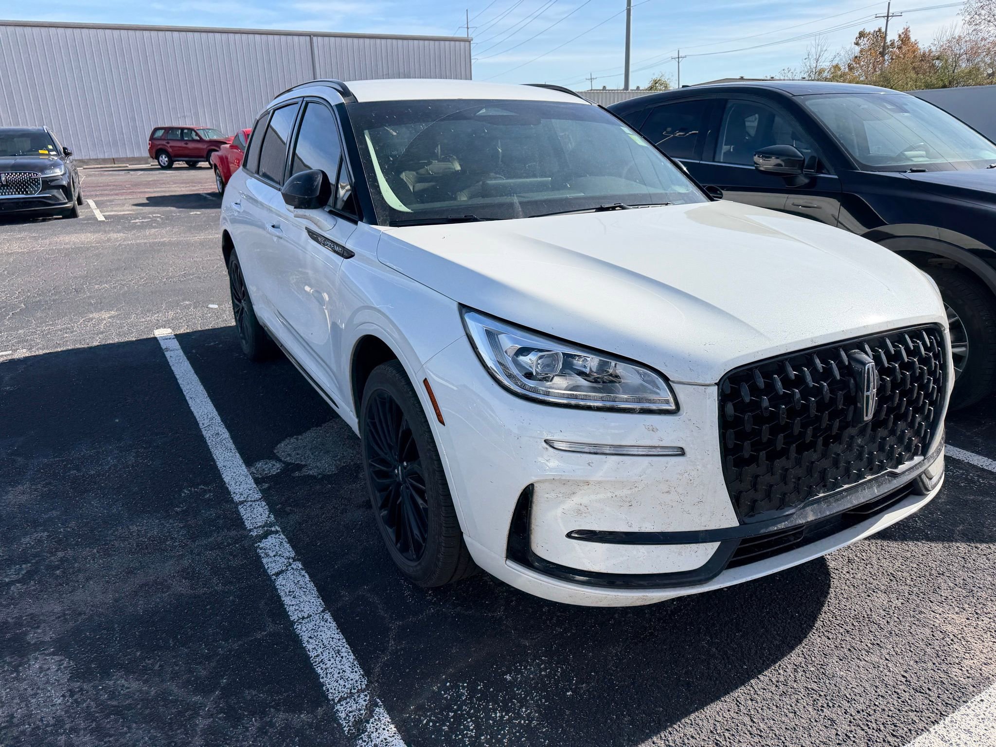 Used 2024 Lincoln Corsair Reserve w/ Jet Appearance Package image 3