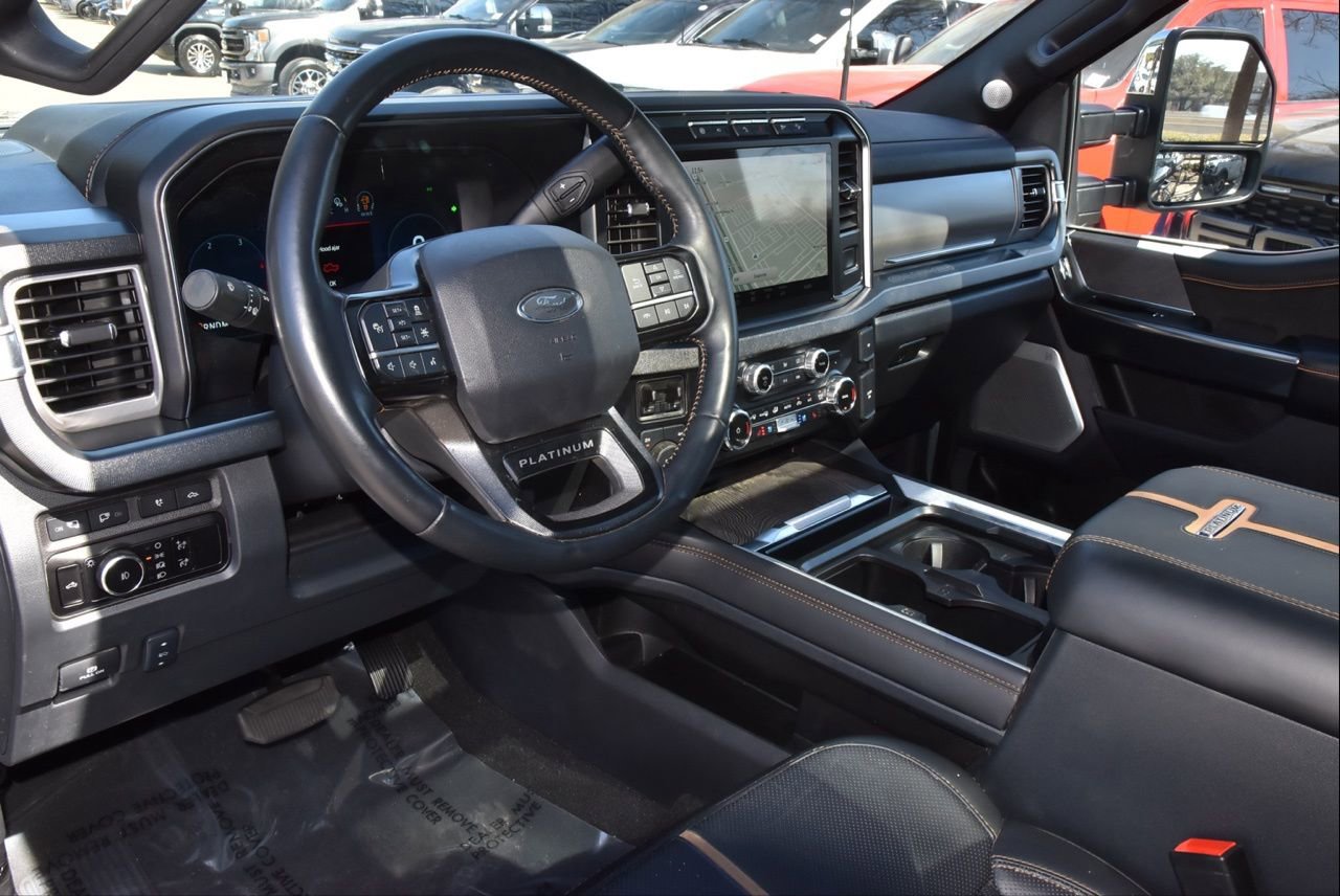 Certified 2024 Ford F250 Platinum w/ FX4 Off-Road Package image 36