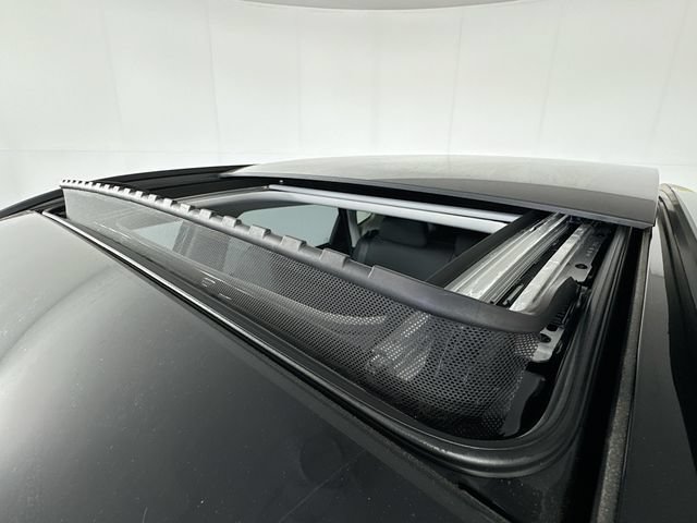 New 2026 Hyundai Kona Limited AWD/4WD image 12