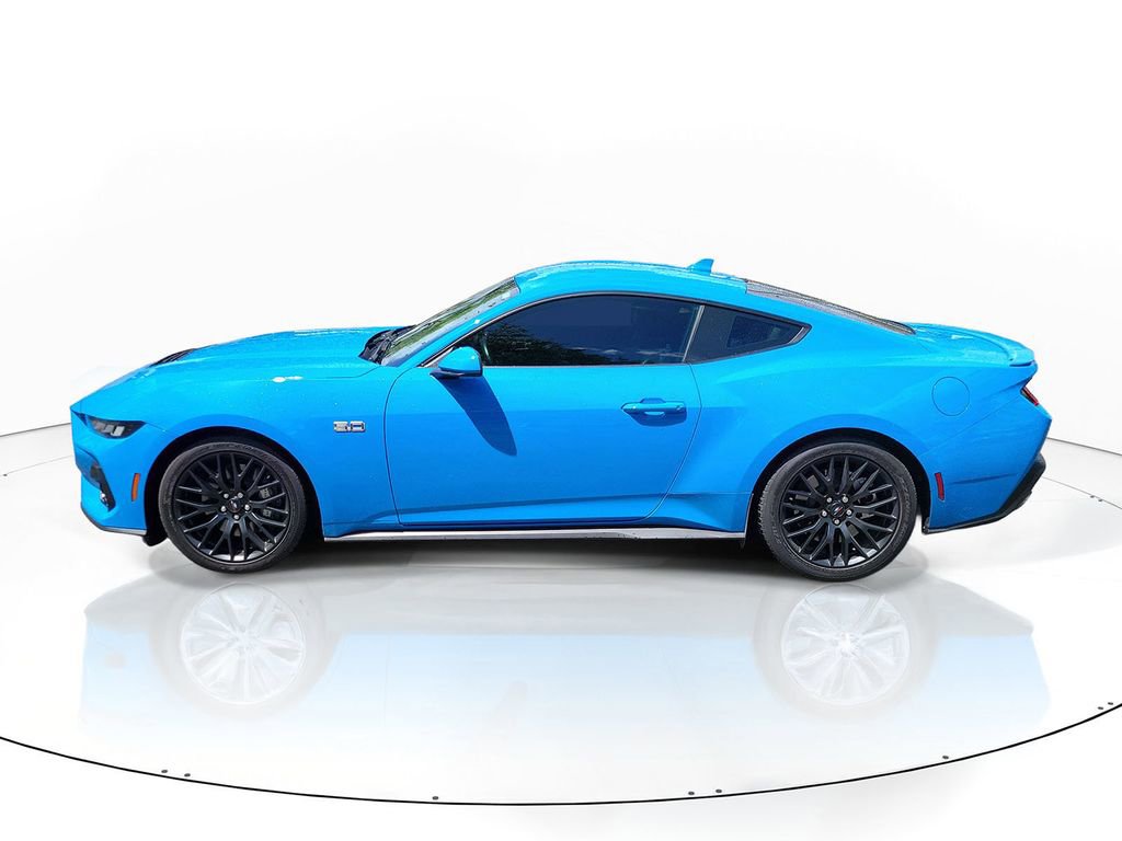 Used 2024 Ford Mustang GT Premium image 4