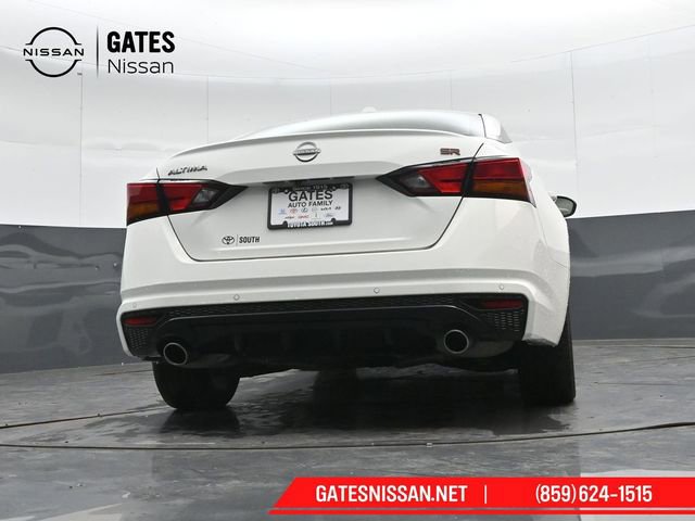 Used 2024 Nissan Altima 2.5 SR image 30