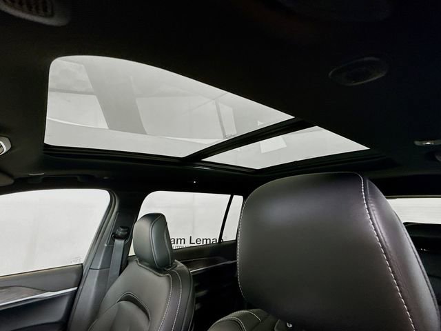 New 2025 Jeep Grand Cherokee L Limited w/ Black Appearance Package image 22