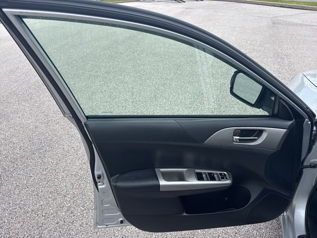 Used 2009 Subaru Impreza 2.5i AWD/4WD image 8