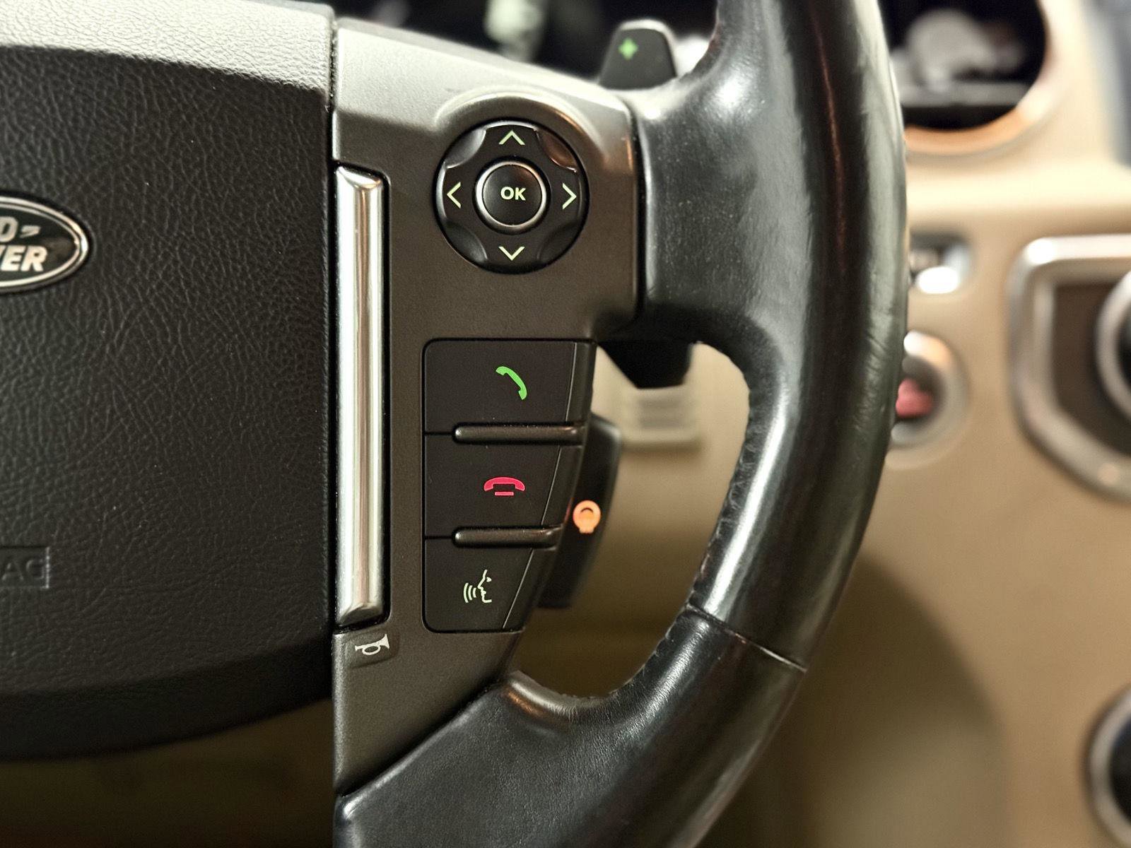 Used 2014 Land Rover LR4 HSE LUX AWD/4WD image 20