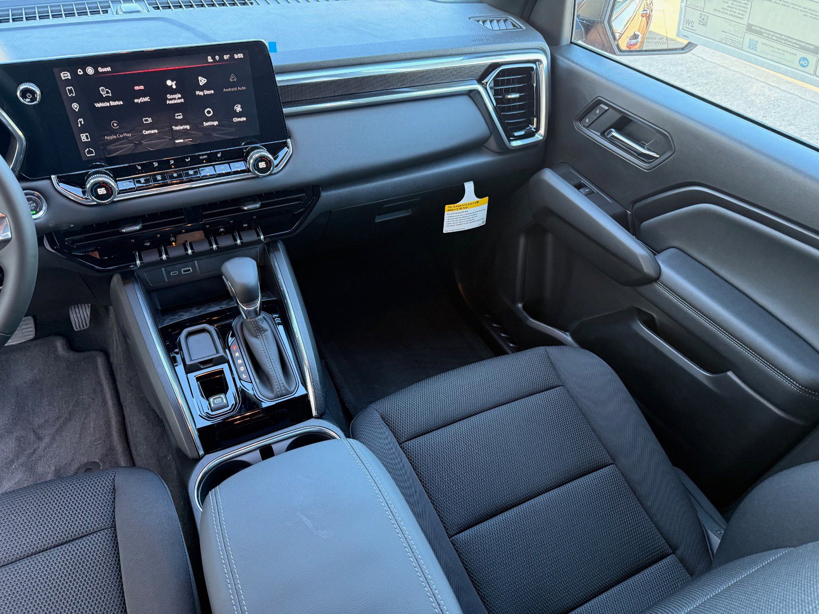 New 2026 GMC Canyon Elevation w/ Convenience Package image 13