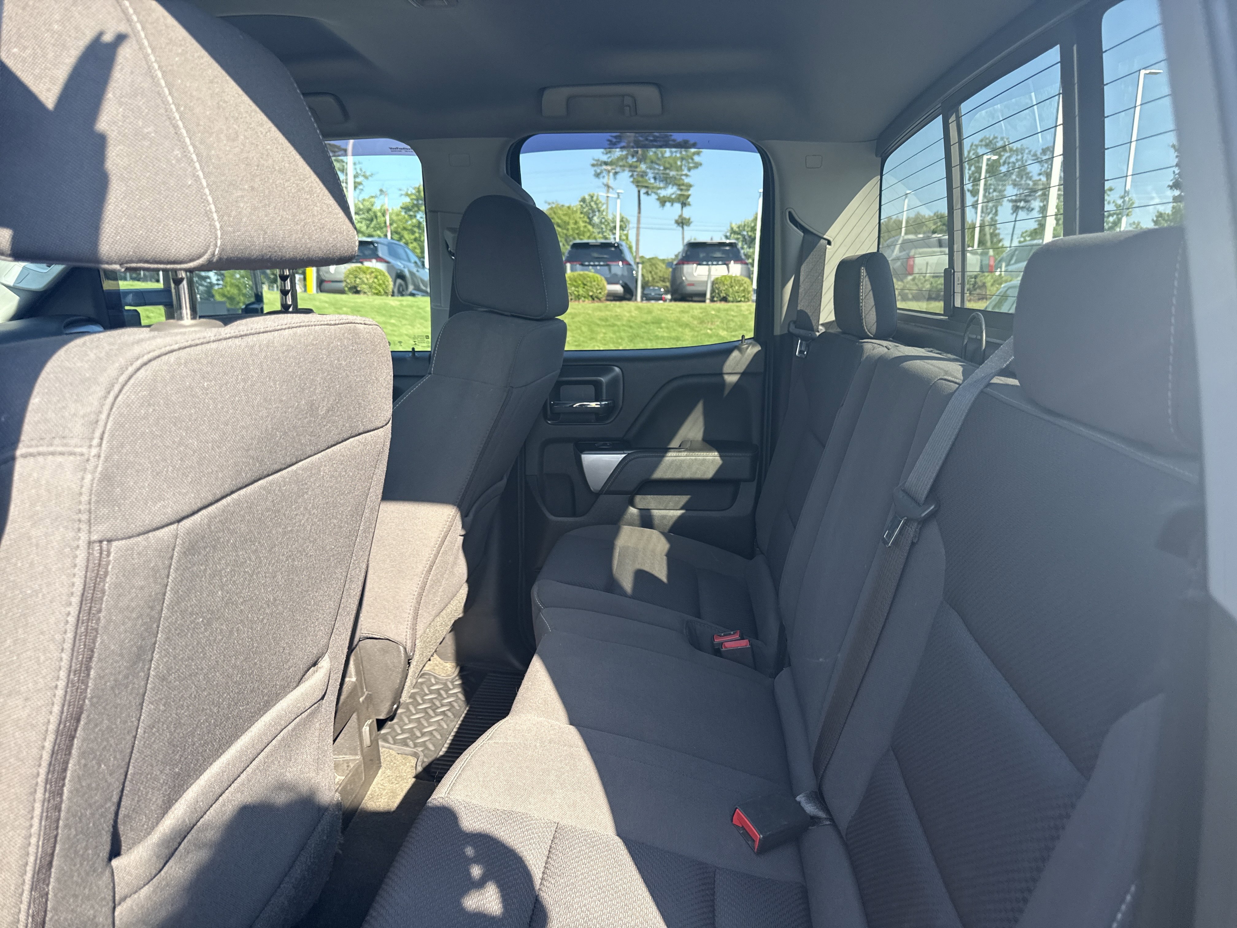 Used 2018 Chevrolet Silverado 2500 LT w/ LT Plus Package AWD/4WD image 31