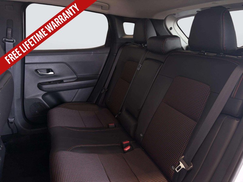 New 2026 Nissan Kicks SR w/ Cold Weather Package FWD image 27
