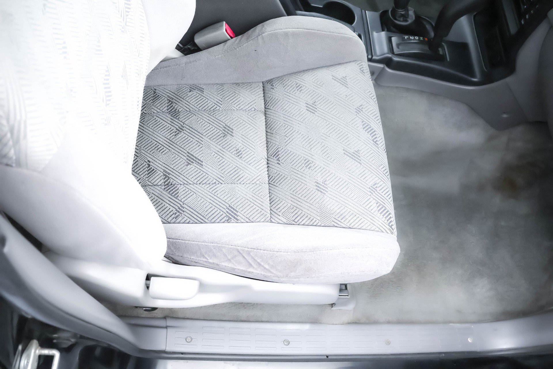 Used 2001 Toyota 4Runner SR5 image 24