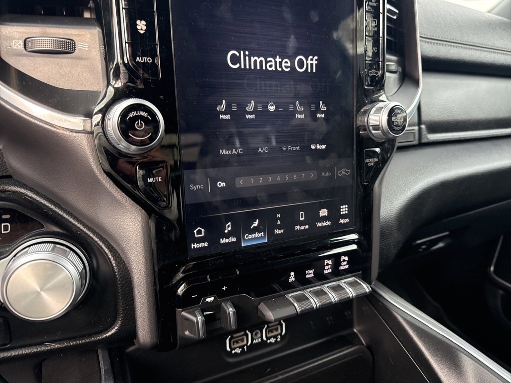 Used 2023 RAM 1500 Laramie image 29