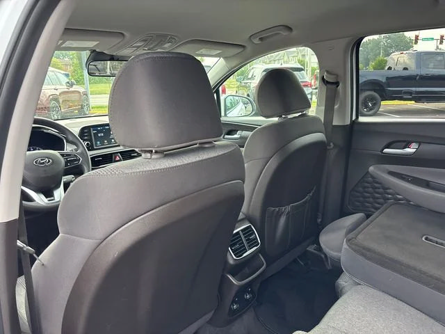Used 2020 Hyundai Santa Fe SE AWD/4WD image 9